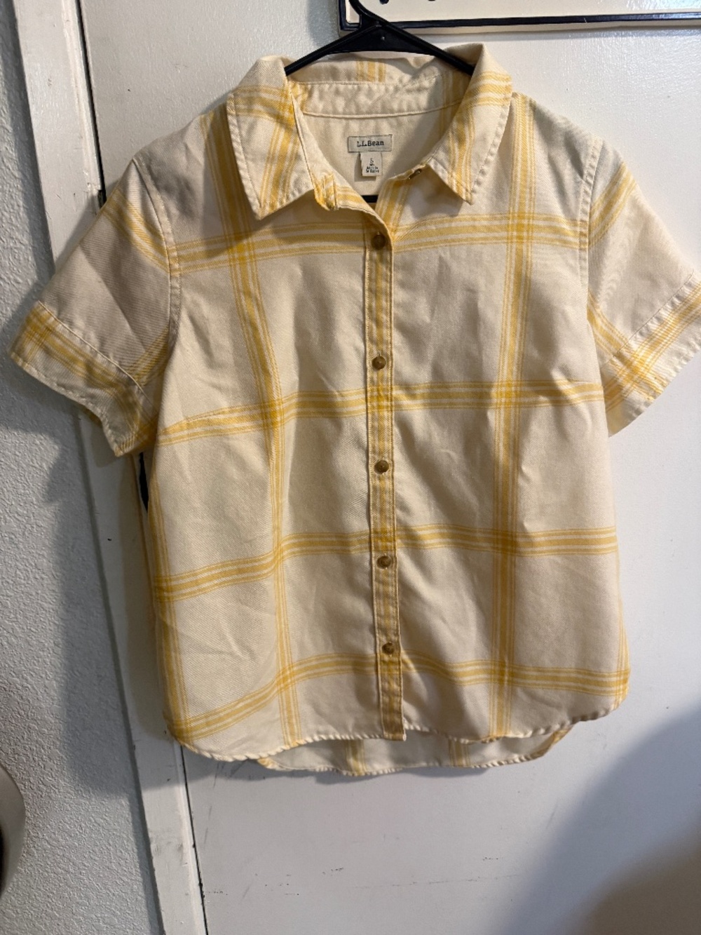 L.L. Bean Women's S Short Sleeve Plaid Button Down Shirt Cream Yellow Tencel